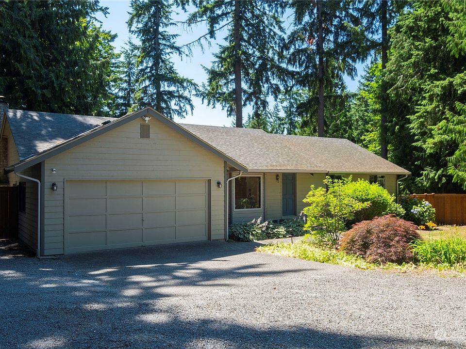 1st image of 15215 216th Avenue NE