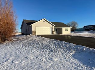 704 Prairie Wind Ave, Callaway, MN 56521