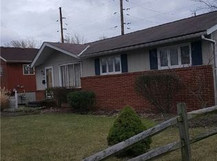 713 Thornwood St, Elyria, OH