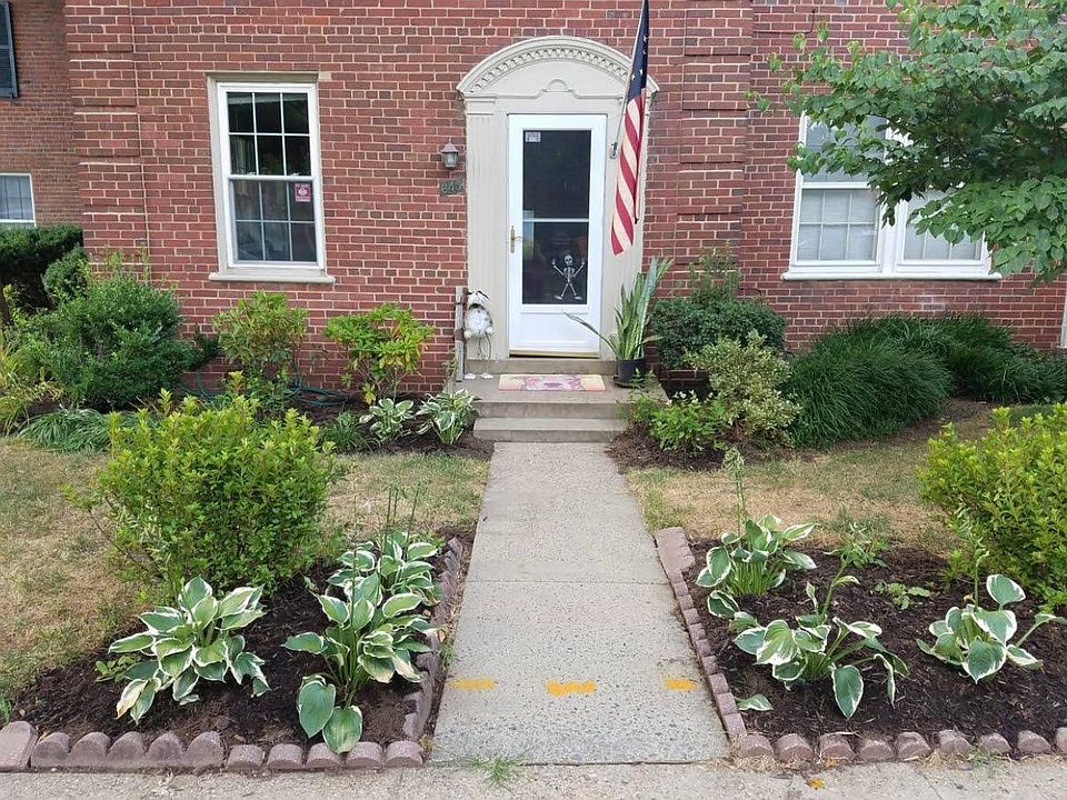 1st image of 2701 16th St S
