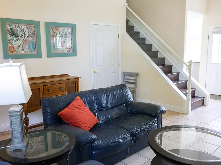 5970 Grapevine Dr — Photo 6