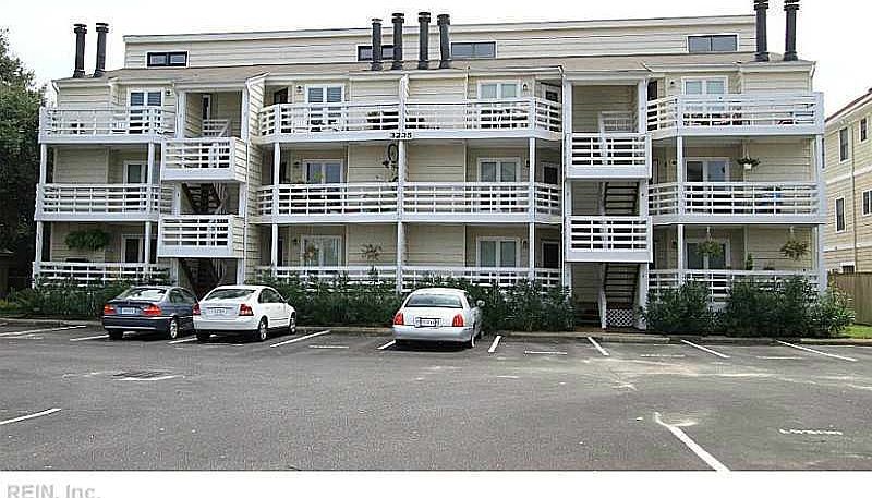 1st image of 3235 Page Ave APT 10