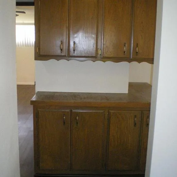 597 Montebello Pl — Photo 4