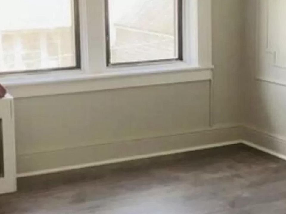 2nd image of 494 E 23rd St APT 1