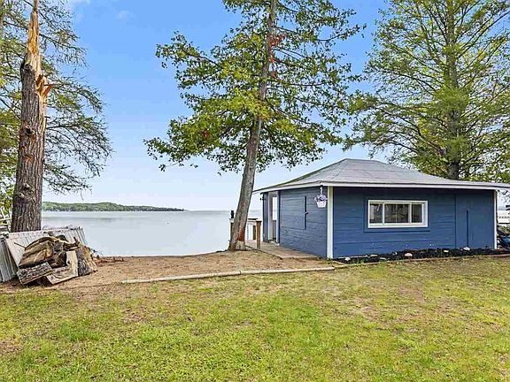 5th image of 7280 Crystal Beach Rd NW