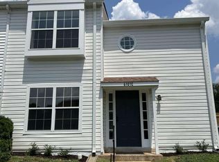 6101 Hoskins Hollow Cir UNIT C, Centreville, VA 20121
