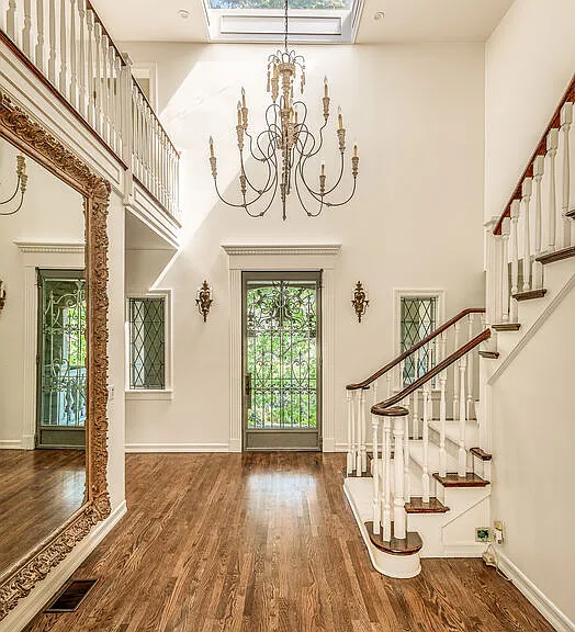 353 N Gunston Dr — Photo 6