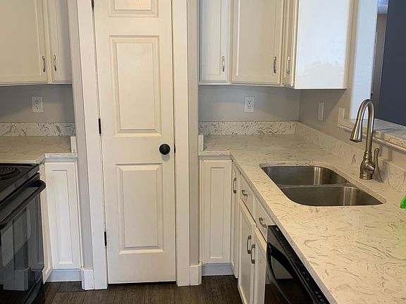 2nd image of 10466 S Sage Vista Way