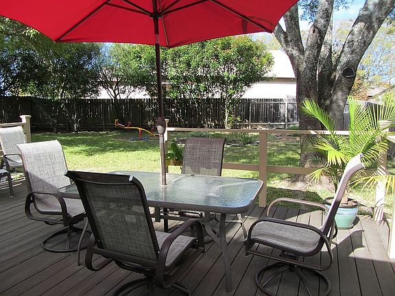 Big Backyard - Mature Trees