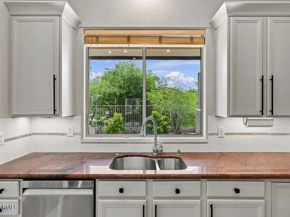 9621 E Chuckwagon Lane, Scottsdale, AZ 85262