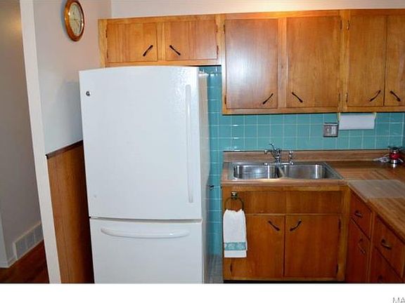 4th image of 1080 Bluefield Dr