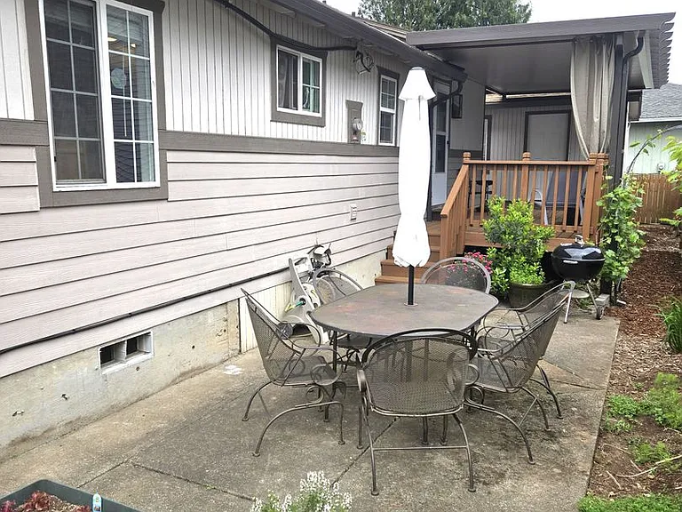 703 Barclay Hills Dr — Photo 7