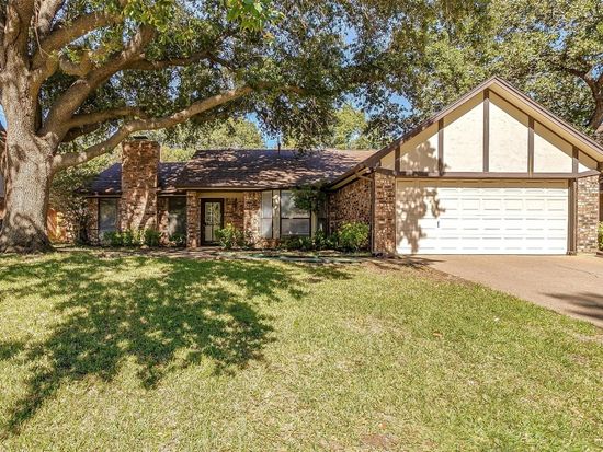 4524 Grey Dawn Dr, Arlington, TX 76017