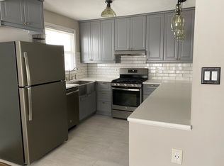 2212 E 4th St, Royal Oak, MI 48067