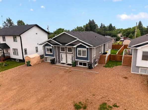10225 N 105th Ave #1-2, Mackenzie County, AB T0H 2H0
