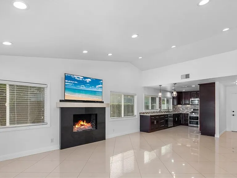 29592 Deervale Cir — Photo 1
