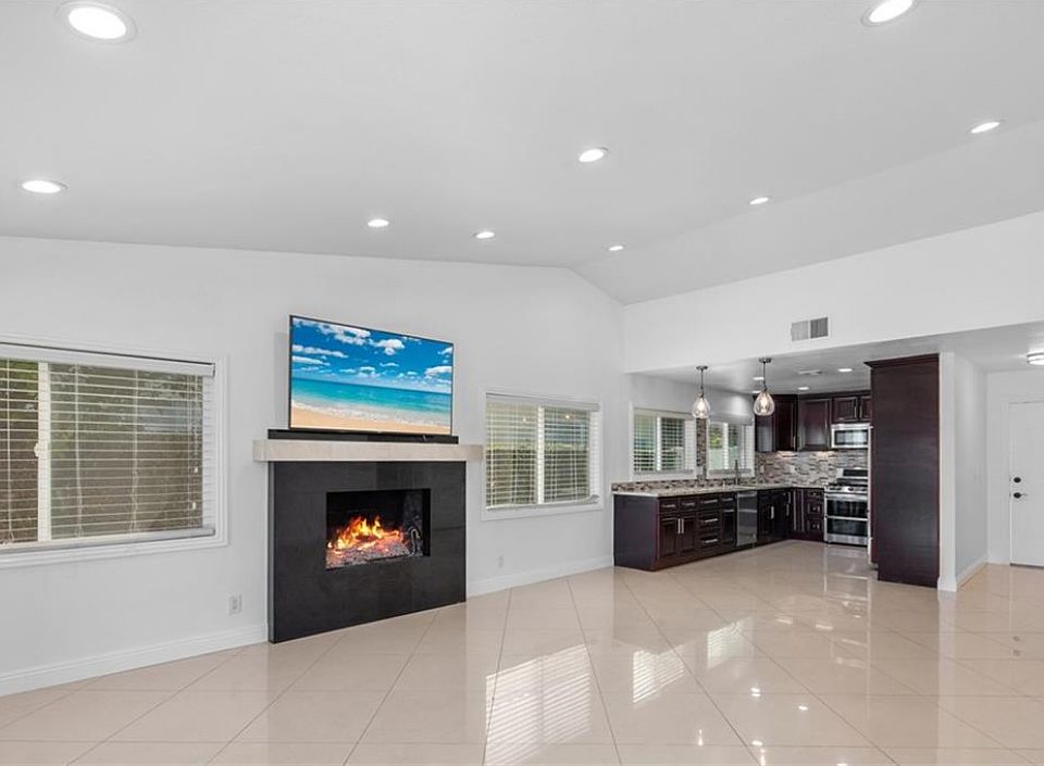 1st image of 29592 Deervale Cir