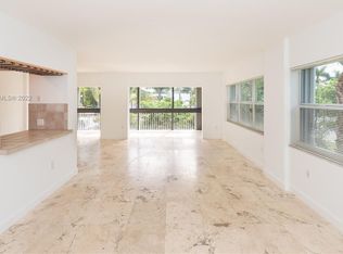 590 Ocean Dr APT 2C, Key Biscayne, FL 33149