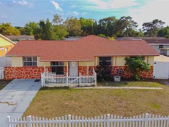 2nd image of 8338 Galewood Cir