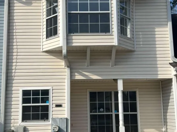 5880 Trent Walk Dr, Lithonia, GA 30038