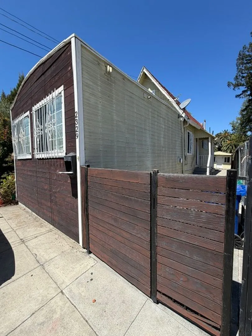 1/2 Off First Month's Rent, 3Bdrm, 1Bath — Photo 1