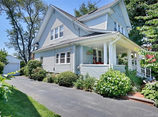 261 4th Ave, Stratford, CT 06615