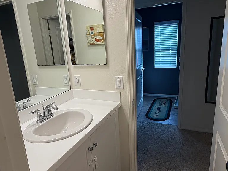 251 Saratoga Ct — Photo 38