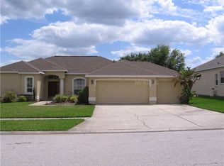 5113 Whispering Leaf Trl, Valrico, FL 33596