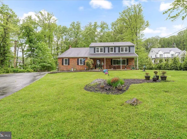 18 Kirk Rd, Garnet Valley, PA 19060