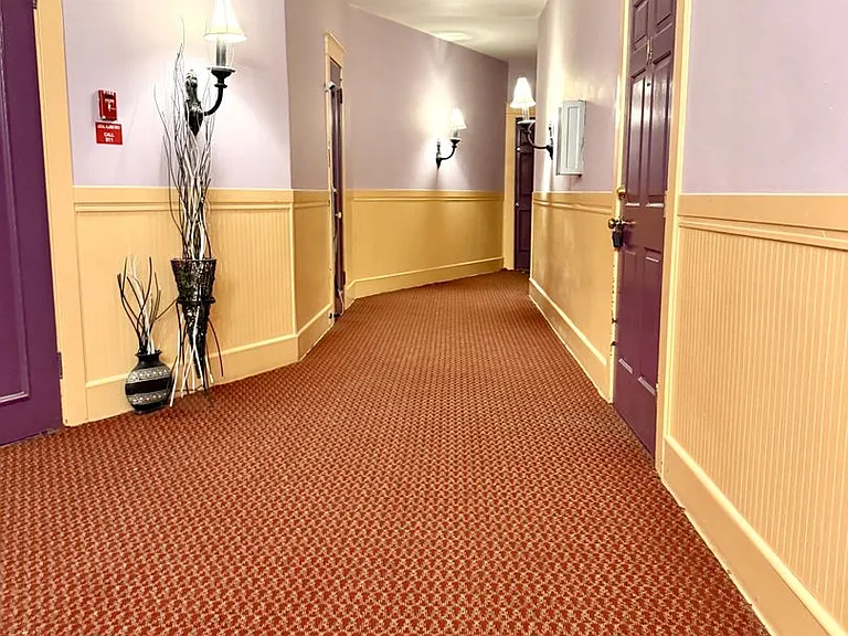 Newcastle Apartments — Photo 2