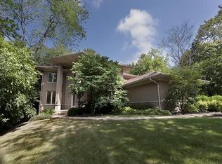 26060 W Merton Rd, Barrington, IL 60010