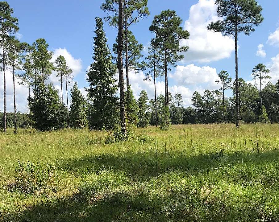 2nd image of 2 Southeast Rd