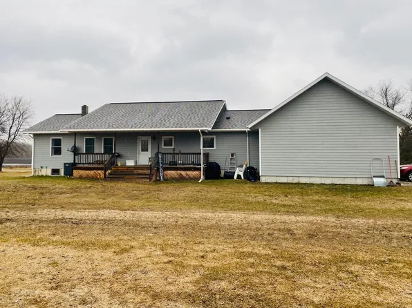 30751 650th Ave, Warroad, MN 56763