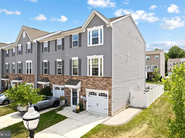 114 Belfry Pl, Sewell, NJ 08080