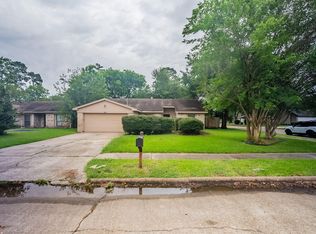 2302 Peaceful Valley Dr, Spring, TX 77373