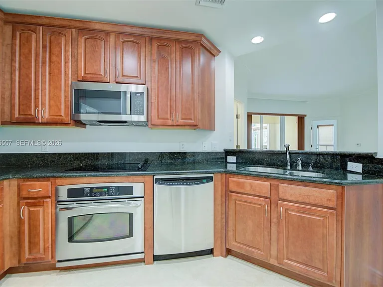 16101 Emerald Estates Dr #250 — Photo 17