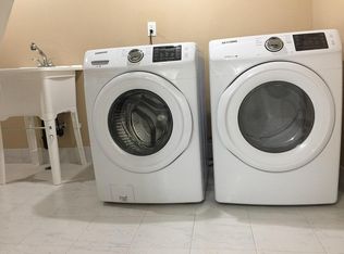 10632 NE Everett St #2, Portland, OR 97220