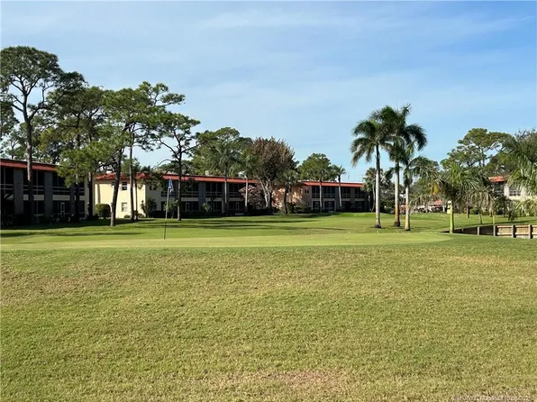 1959 SW Palm City Rd APT 30-I, Stuart, FL 34994
