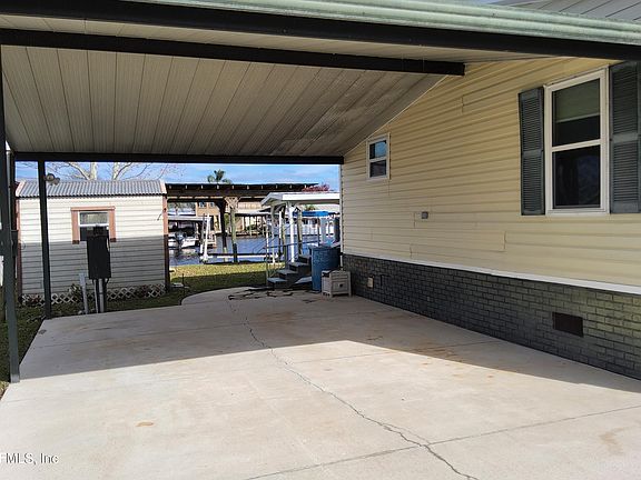 5th image of 182 SPORTSMAN Drive