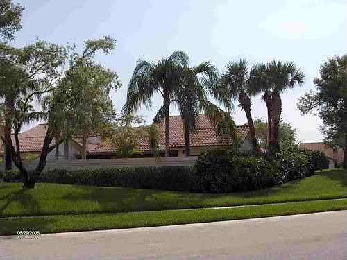 1st image of 2600 Iroquois Cir