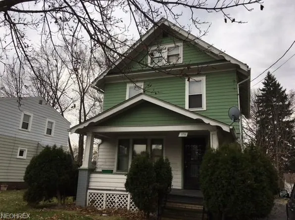 874 Lovers Ln, Akron, OH 44306