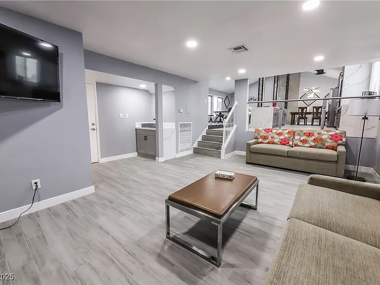5301 Opuntia St — Photo 18