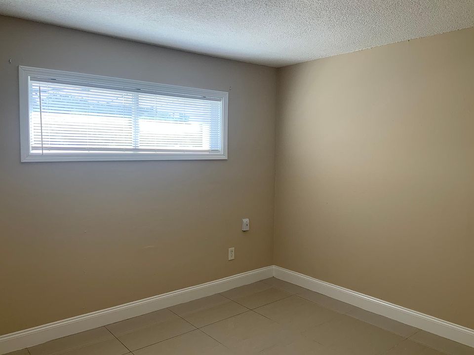 Elevation Apartments 3375 Overton Crossing St Memphis TN Zillow