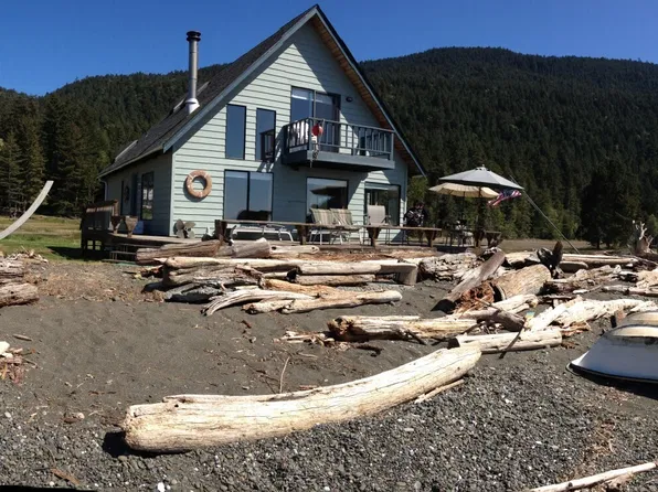 771 Strawberry Bay Lane, Anacortes, WA 98221