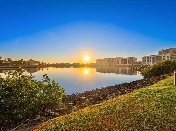 9380 Gulf Shore DR #101, NAPLES, FL 34108