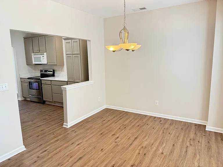 9123 Washam Potts Rd — Photo 22