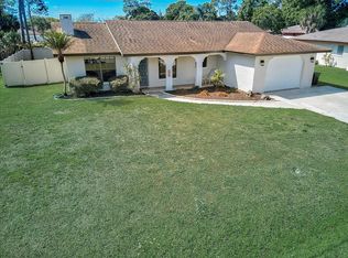 840 E Seminole Dr, Venice, FL 34293