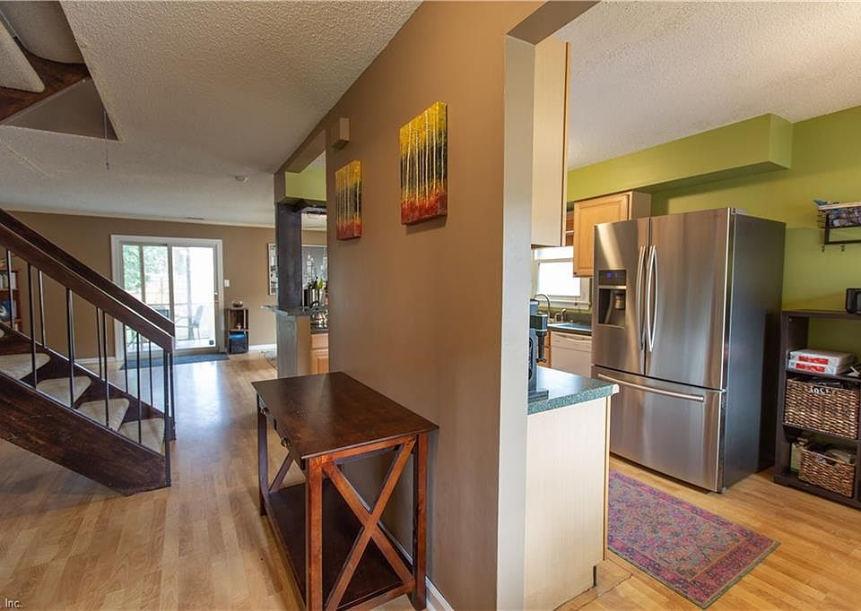 1st image of 3646 Campion Ave