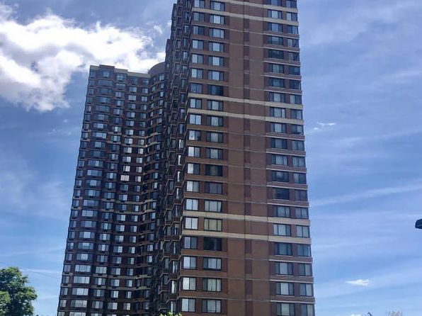 100 Old Palisade Rd APT 3311