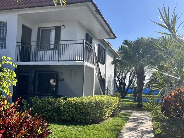 280 Racquet Club Road #206, Weston, FL 33326